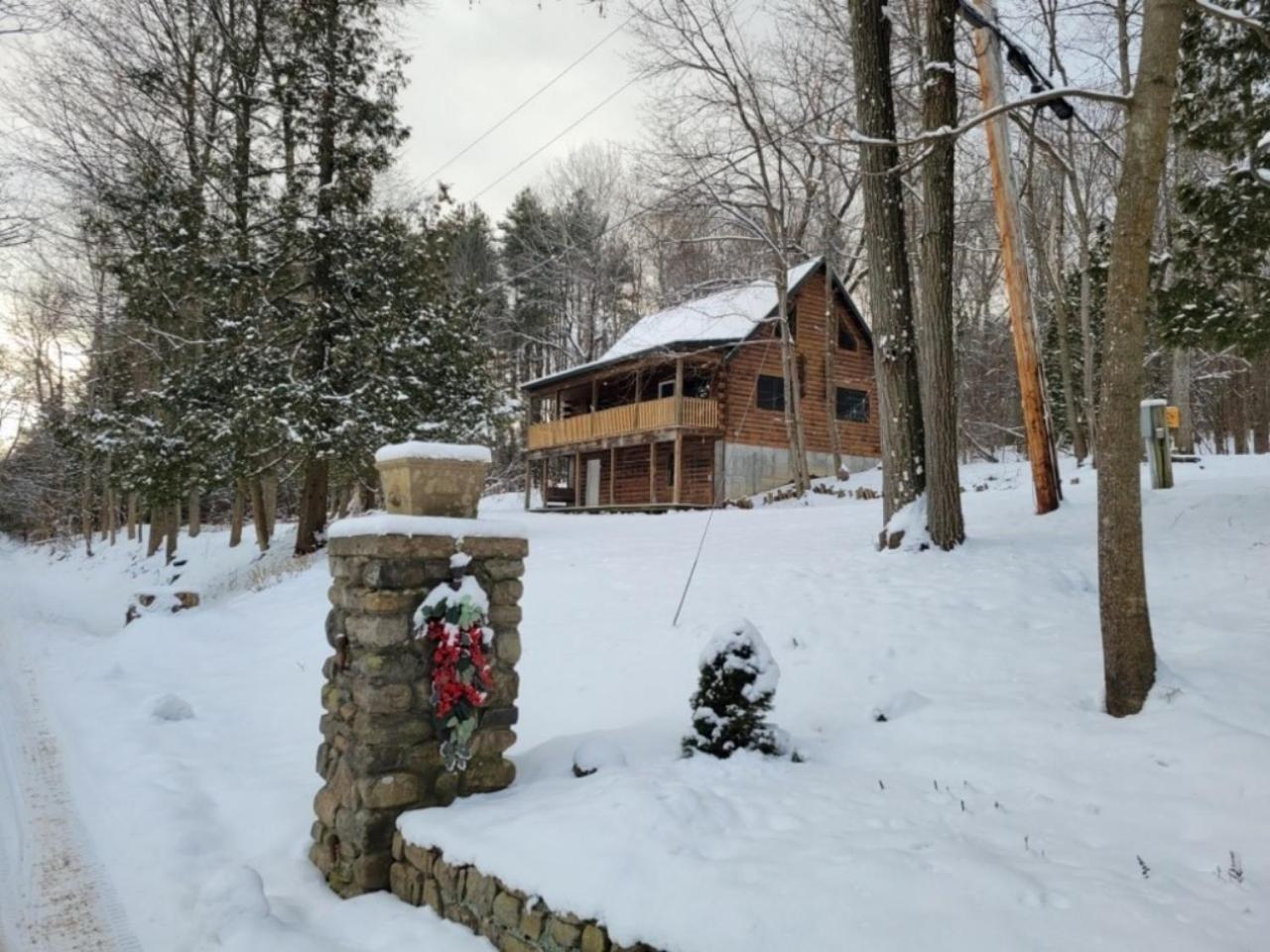 Villa Tranquility And Views à Keeseville Extérieur photo